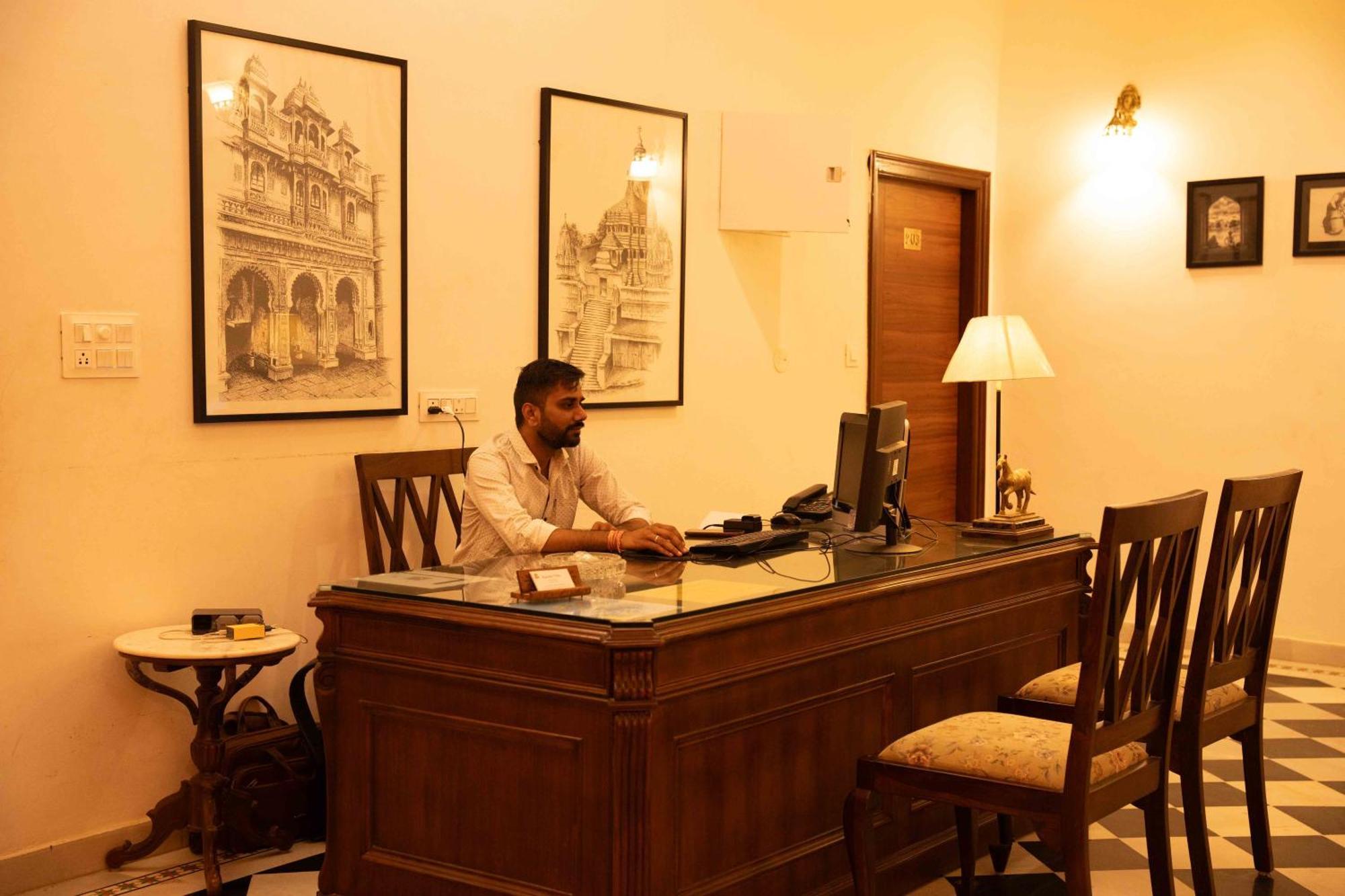 Hotel Karohi Villa 烏代浦 外观 照片