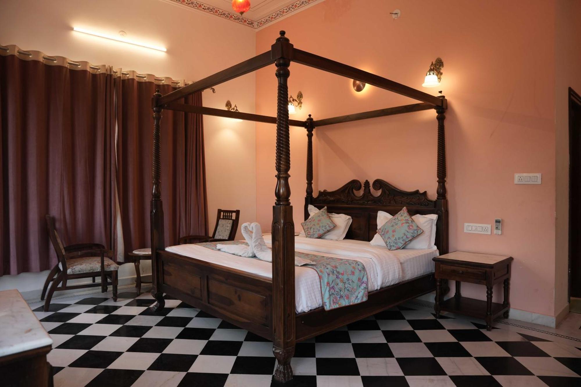 Hotel Karohi Villa 烏代浦 外观 照片